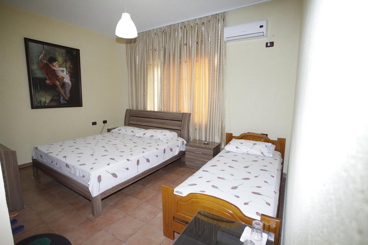 Alen Bar Hotel Tirana Extérieur photo